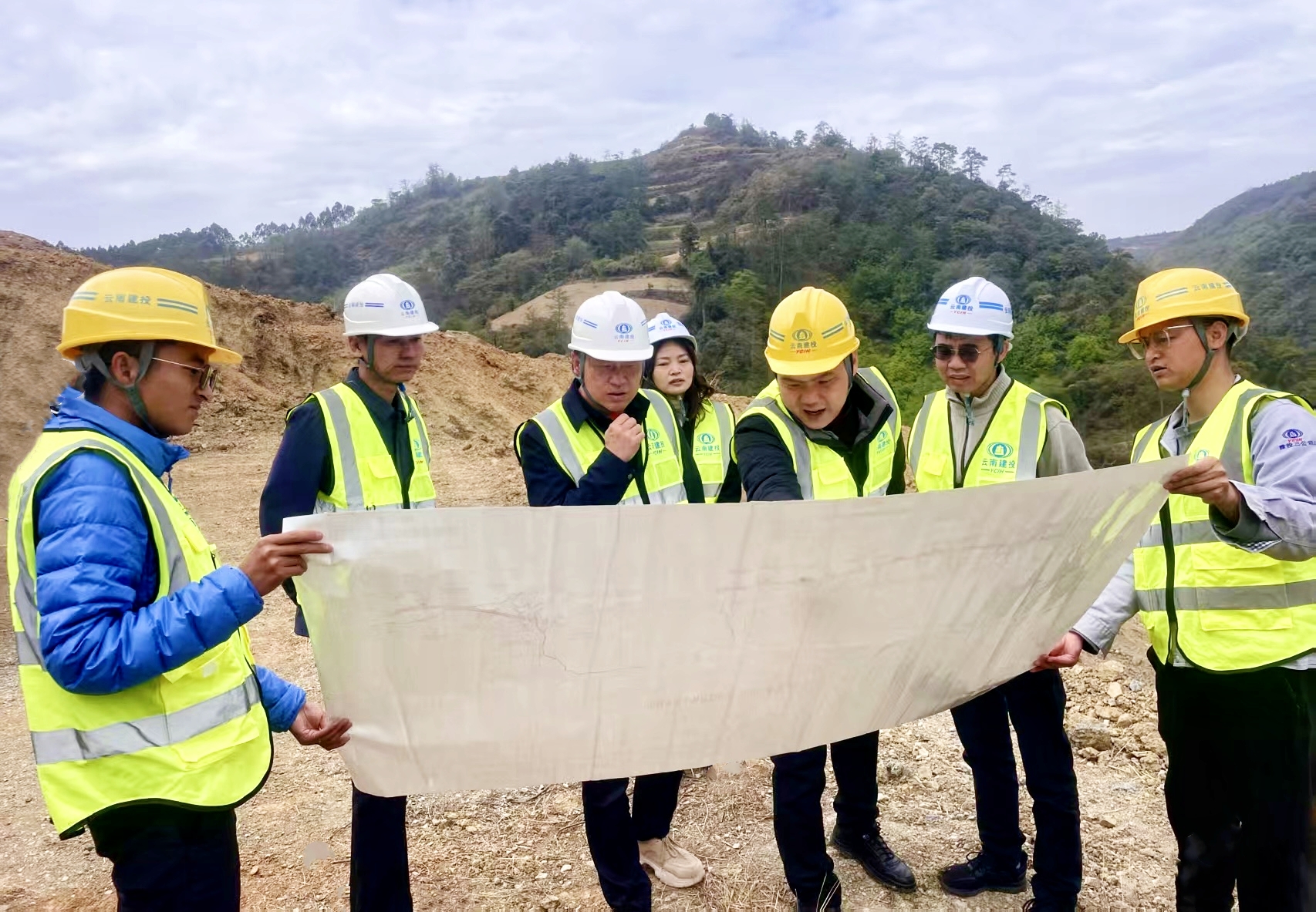 彭云到澄華高速九、十分部項目檢查指導(dǎo)