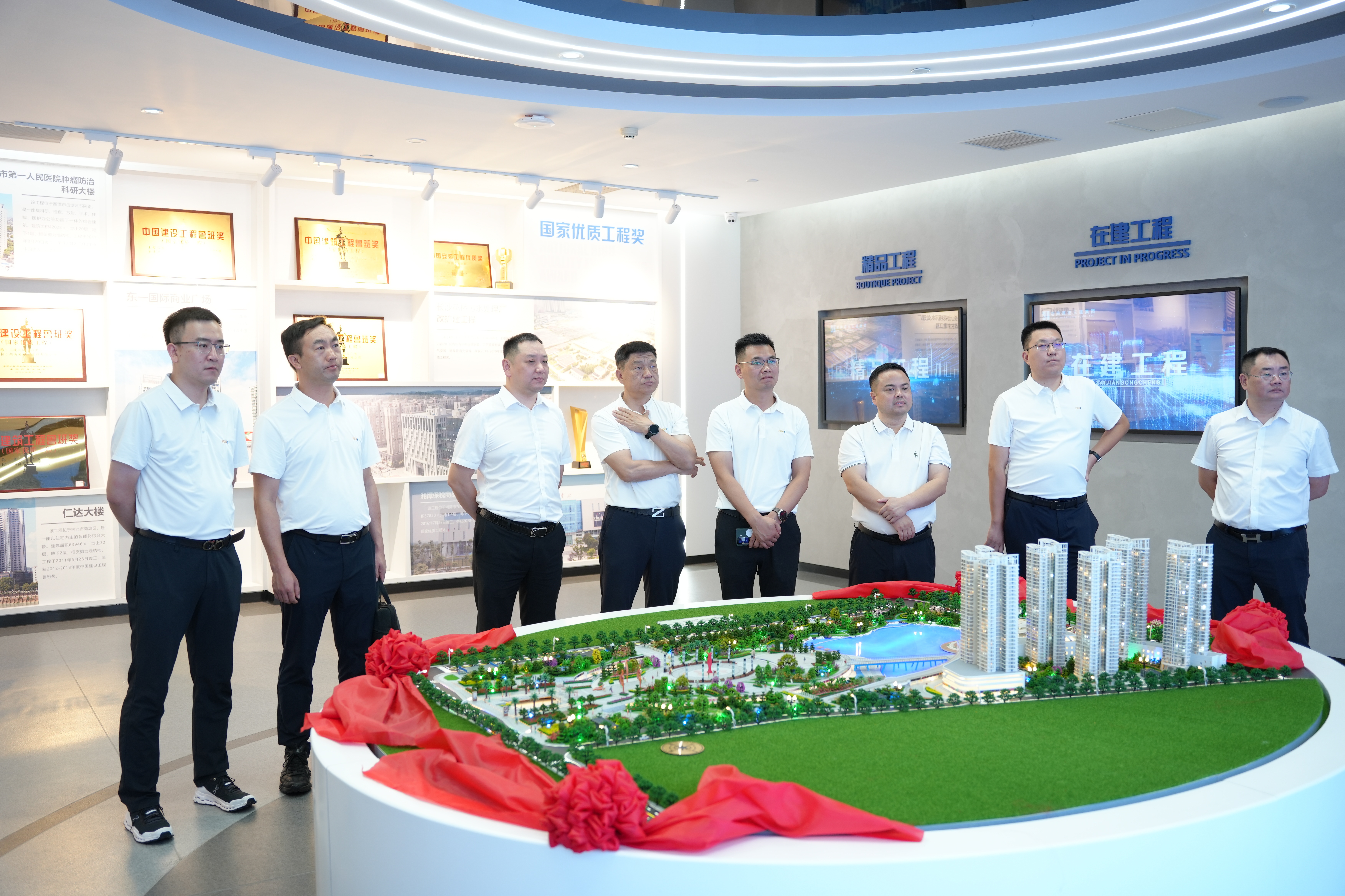 公司與湖南建投三建集團交流座談